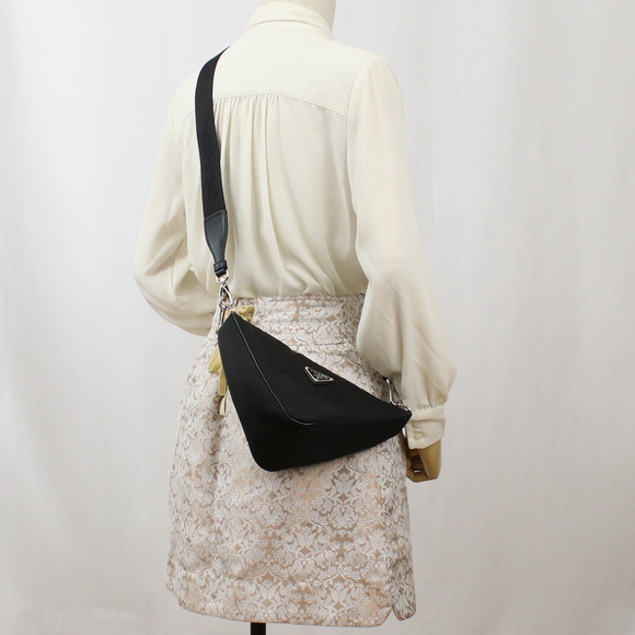 Prada Diagonal Shoulder Bag Triangle Logo Nero Black - Picture 5 of 6
